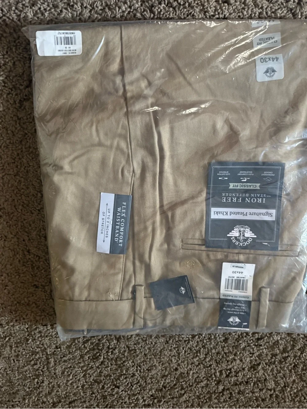 Dockers Men’s Classic-Fit Khaki Chinos - Tan